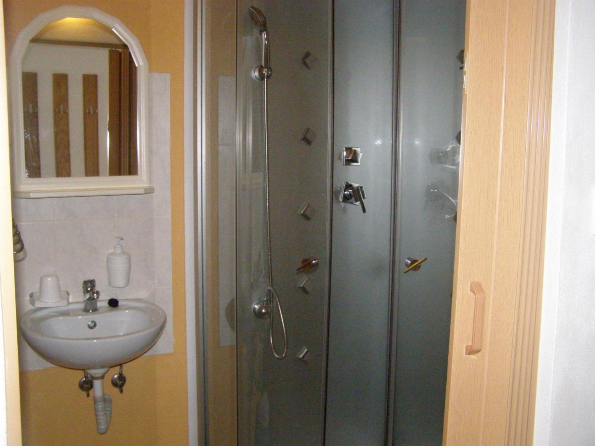 Penzion Borovice Josefuv Dul Room photo